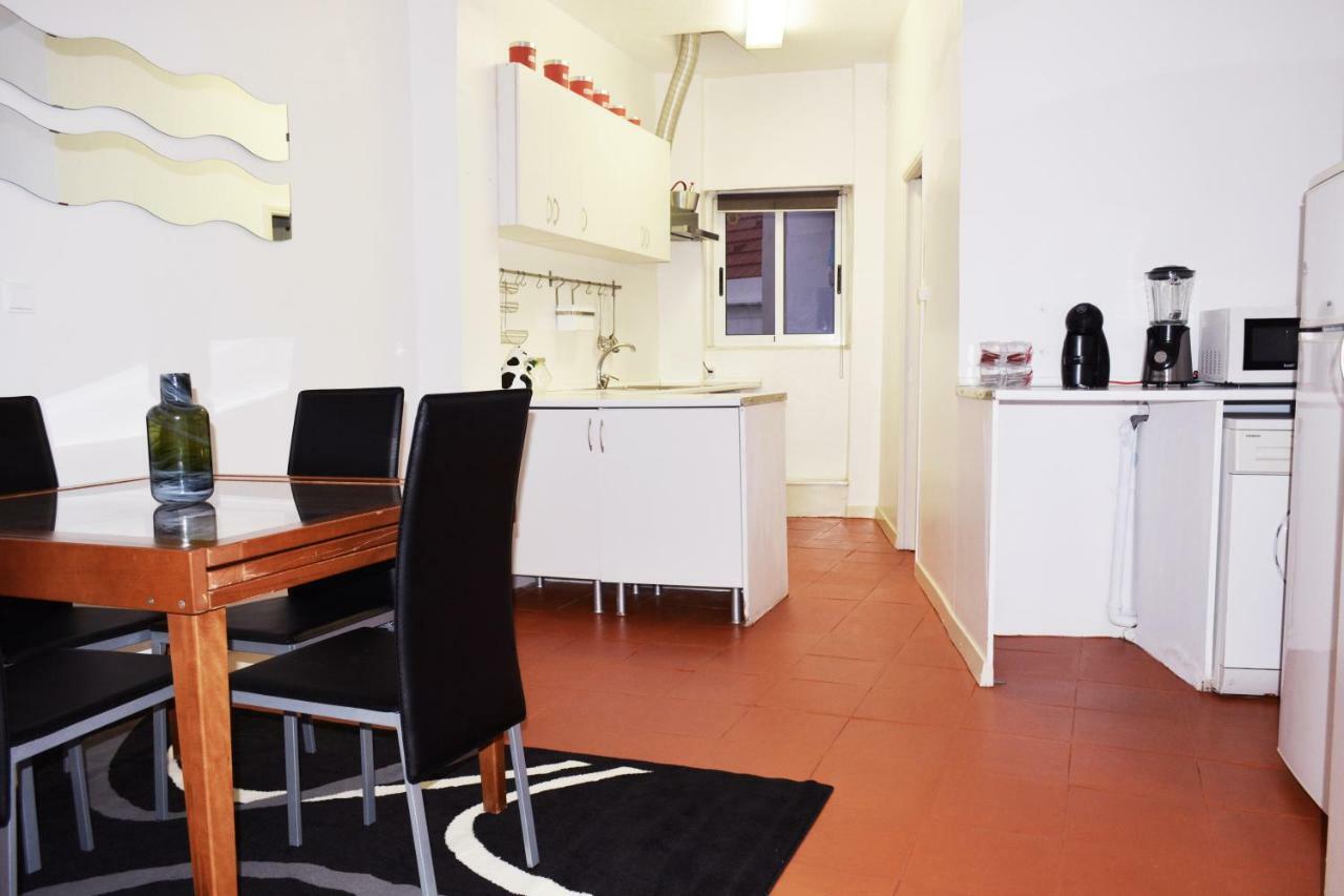 Bairro Alto Central Apartment Lisbon Luaran gambar